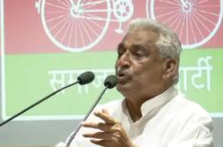 महिला आरक्षण पर सियासत तेज: नेता प्रतिपक्ष माता प्रसाद पांडे का BJP पर गुमराह करने का आरोप