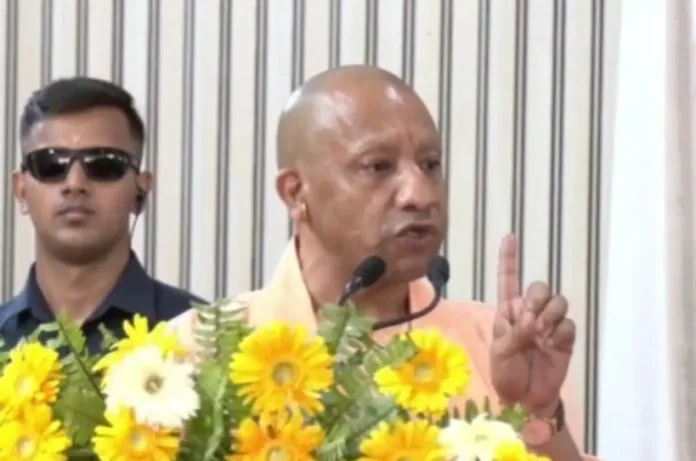 UP के पत्रकारों को मिलेगा कैशलेस इलाज, CM योगी का बड़ा ऐलान; मान्यता प्रक्रिया भी होगी मजबूत