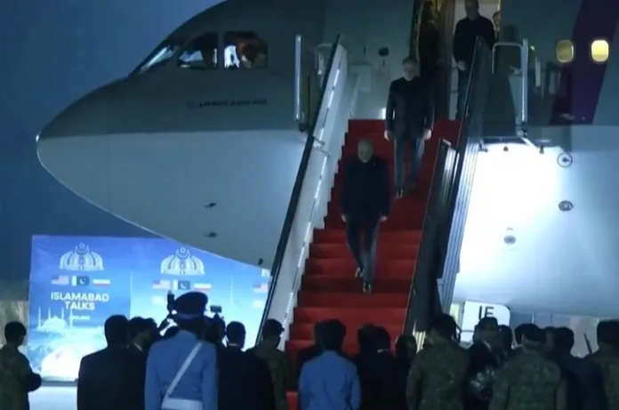 पाकिस्तान पर भरोसा नहीं,ईरान ने इस्लामाबाद भेजे नकली विमान? सिर्फ एक में था असली डेलिगेशन