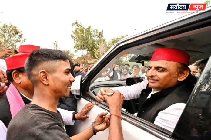 अखिलेश यादव के चाय पीने के बाद दुकान पर छापा? फतेहपुर में कार्रवाई से सियासत तेज, विभाग ने दी सफाई