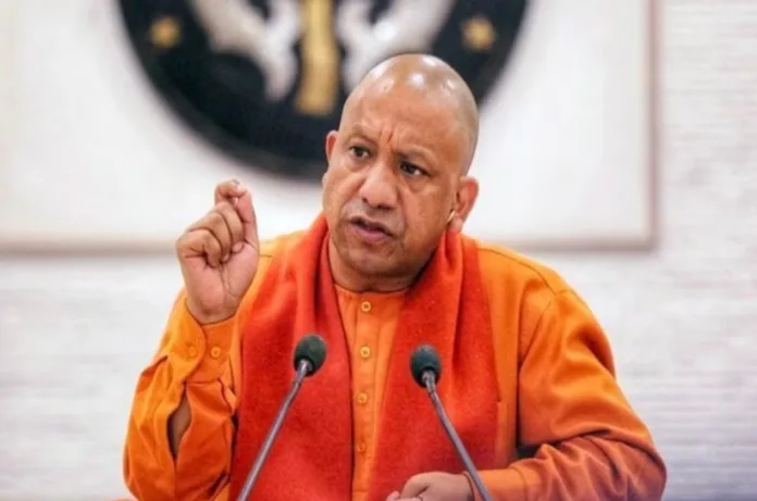 योगी सरकार यूपी में चलाएगी विशेष अभियान: झुग्गी-बस्तियों तक जायेगी टीम