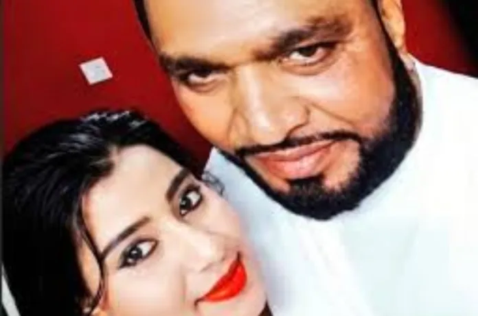 70 साल का दूल्हा, 20 की दुल्हन...70 साल के सपा नेता का चौथा निकाह विवादों में, दूसरी पत्नी ने लगाया धोखाधड़ी का आरोप