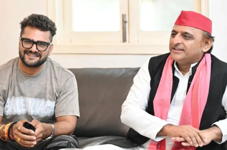 खेसारी लाल यादव ने अखिलेश यादव को बताया बड़ा भाई, बोले-उन्हें बहुत प्यार करता हूं’ ,यूपी की राजनीति में होगी एंट्री?