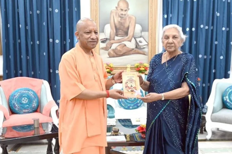 CM योगी ने राज्यपाल आनंदीबेन पटेल से की मुलाकात, यूपी मंत्रिमंडल विस्तार की अटकलें तेज