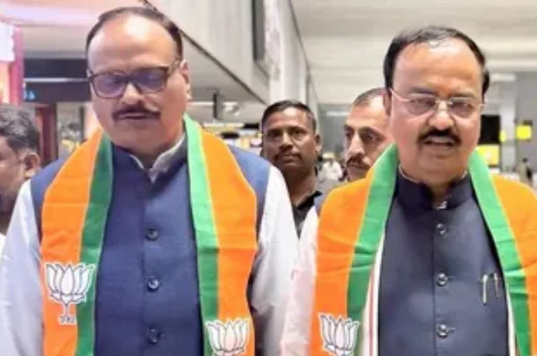लखनऊ में नहीं उतर सका दोनों डिप्टी सीएम का विमान, खराब मौसम के चलते तीन बार कोशिश के बाद भी फेल,भोपाल डायवर्ट