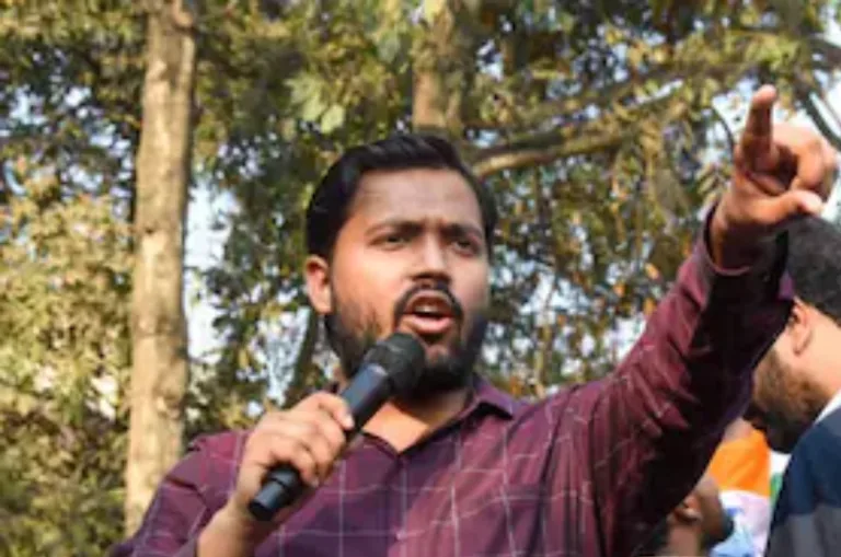 खान सर पहुंचे पटना सिविल कोर्ट,सिविल कोर्ट पटना में कड़ी सुरक्षा, जमानत याचिका दाखिल