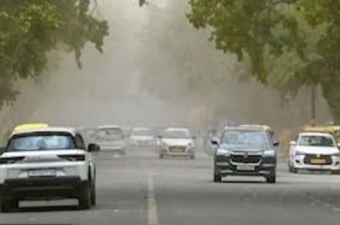 Weather Update: 25 जून को इन राज्यों में भारी बारिश का अलर्ट, आंधी-तूफान और बिजली गिरने की चेतावनी