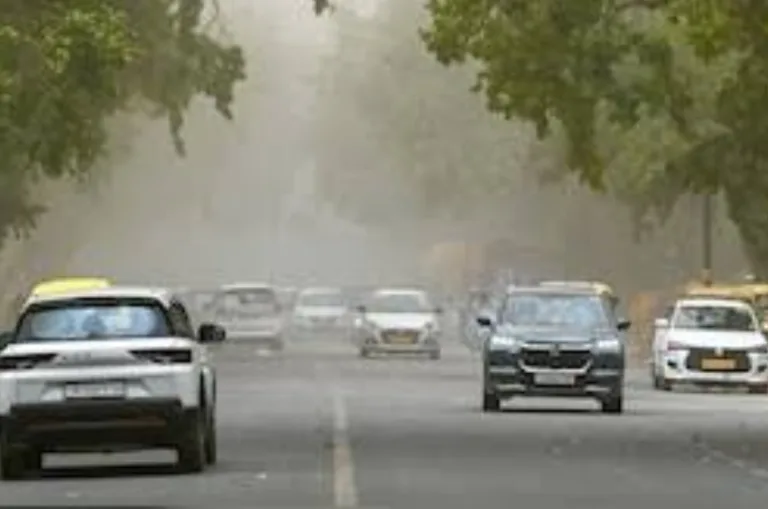 Weather Update: 25 जून को इन राज्यों में भारी बारिश का अलर्ट, आंधी-तूफान और बिजली गिरने की चेतावनी