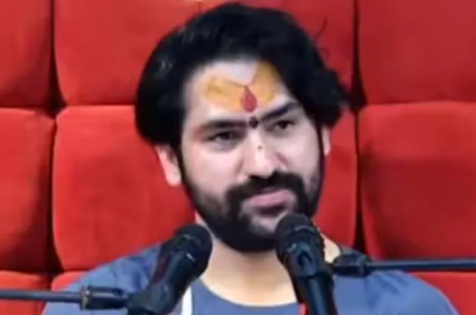 राम मंदिर दान विवाद पर बोले धीरेंद्र शास्त्री, कहा- 'श्रद्धा की चोरी करने वालों को मिलेगा भगवान का महादंड'