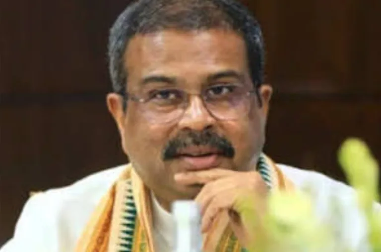 धर्मेंद्र प्रधान ने दिया इस्तीफा… जंतर-मंतर ‘कॉकरोचों’ के संग्राम के बाद बड़ा फैसला; PM मोदी को भेजी चिट्ठी