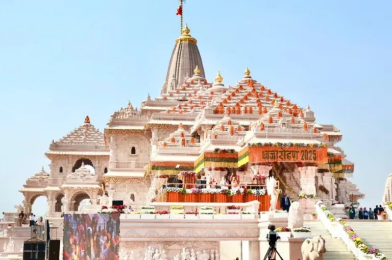 राम मंदिर चढ़ावा चोरी मामला: SIT का बड़ा खुलासा, कपड़ों और जूतों में छिपाकर निकाले जाते थे नोटों के बंडल