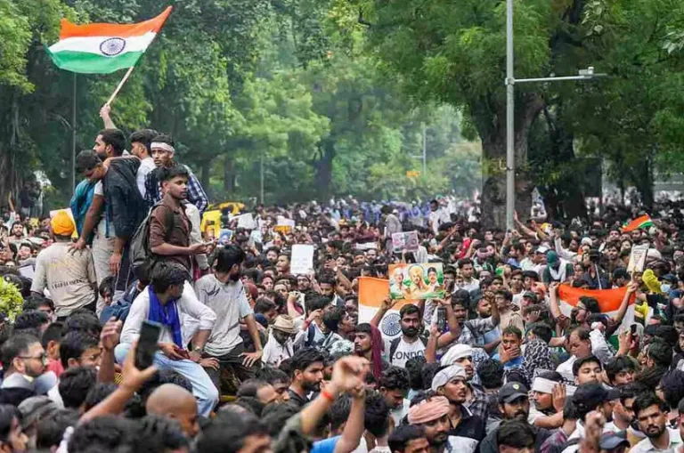CJP प्रदर्शनकारियों को सुप्रीम कोर्ट से राहत, देशभर में दंडात्मक कार्रवाई पर अंतरिम रोक