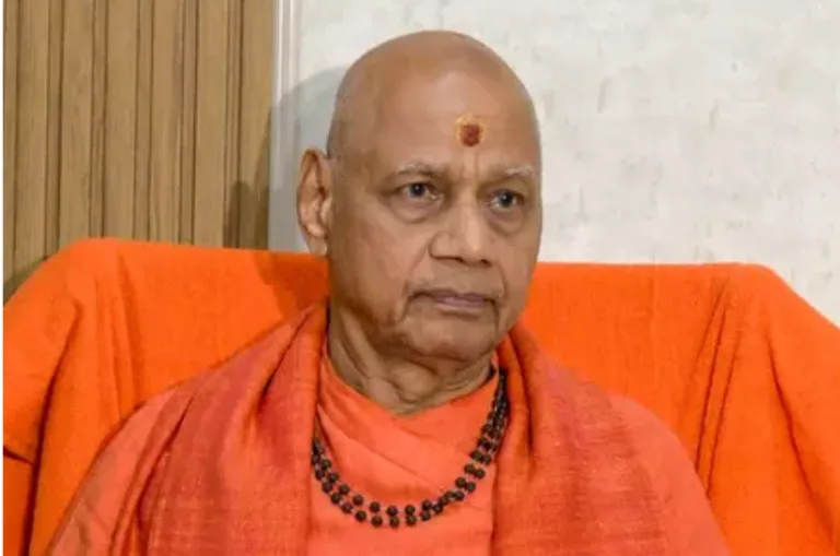 राम मंदिर ट्रस्ट पर गोविंद देव गिरी का बड़ा बयान, बोले- चंपत राय नाराज़ नहीं, चढ़ावा व्यवस्था में हुए बड़े बदलाव