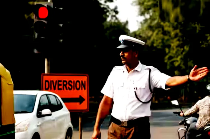 Lucknow Traffic Advisory: तिरंगा यात्रा को लेकर लखनऊ में ट्रैफिक डायवर्जन, 9 अगस्त को इन रास्तों पर नहीं मिलेगा सामान्य यातायात
