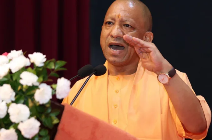 JPNIC को लेकर CM योगी का सपा पर हमला, बोले- ‘दंगों के बादशाह, कर्फ्यू इनकी पहचान’