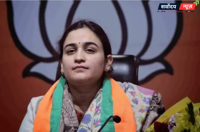 मैनपुरी से चुनाव लड़ेंगी अपर्णा यादव? बोलीं- मैनपुरी से इच्छा नहीं लेकिन BJP जहां से ...