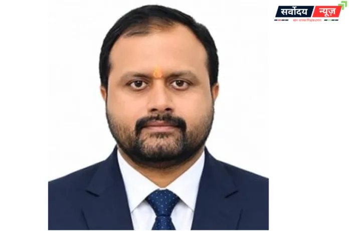 धनंजय मिश्रा ने संभाला गोरखपुर में सहायक वाणिज्य प्रबंधक का पदभार, वाणिज्य लिपिक से बने गजेटेड अधिकारी