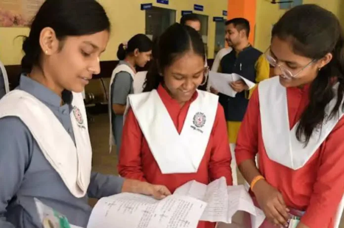 UP Board Exam 2027: यूपी बोर्ड 10वीं-12वीं की परीक्षाएं 5 फरवरी से, जानें डेटशीट और परीक्षा का समय